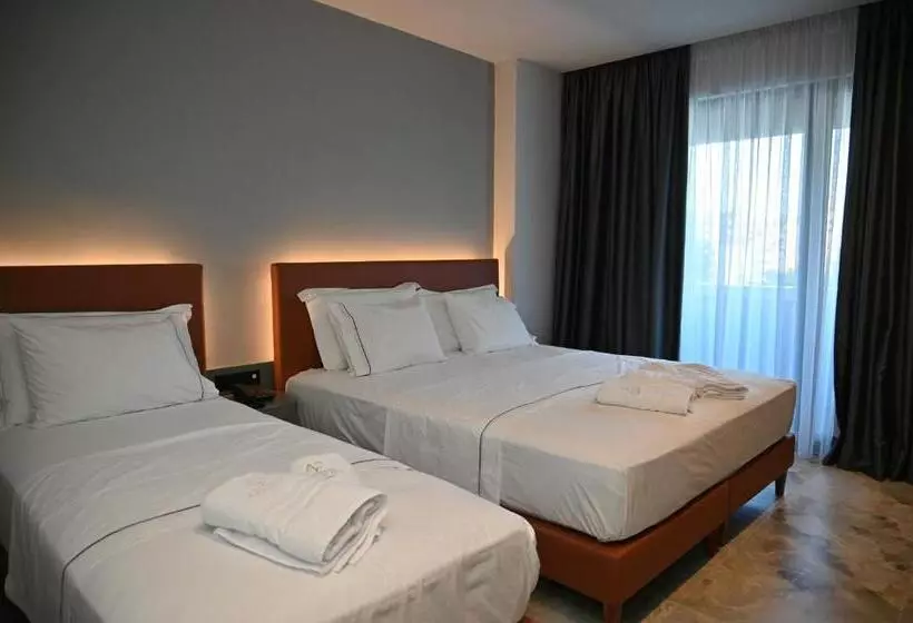 ホテル Adria Palace