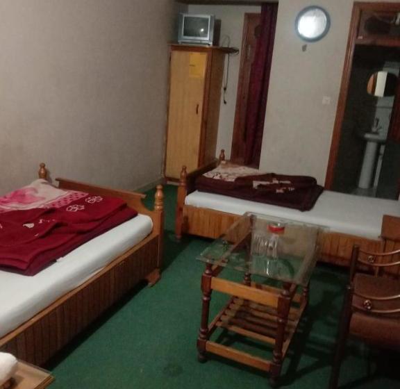 هتل Akbar International View