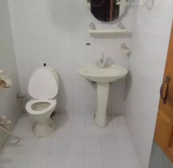 هتل Akbar International View