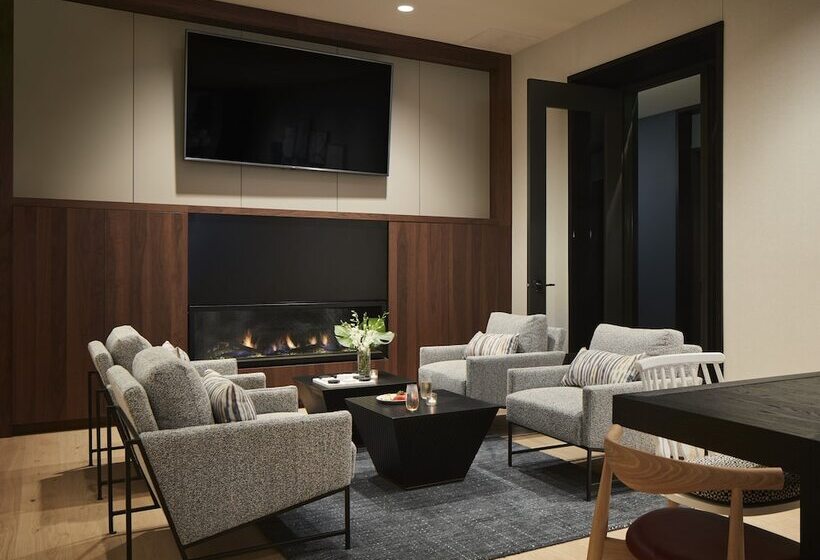 Отель Kinn Guesthouse Downtown