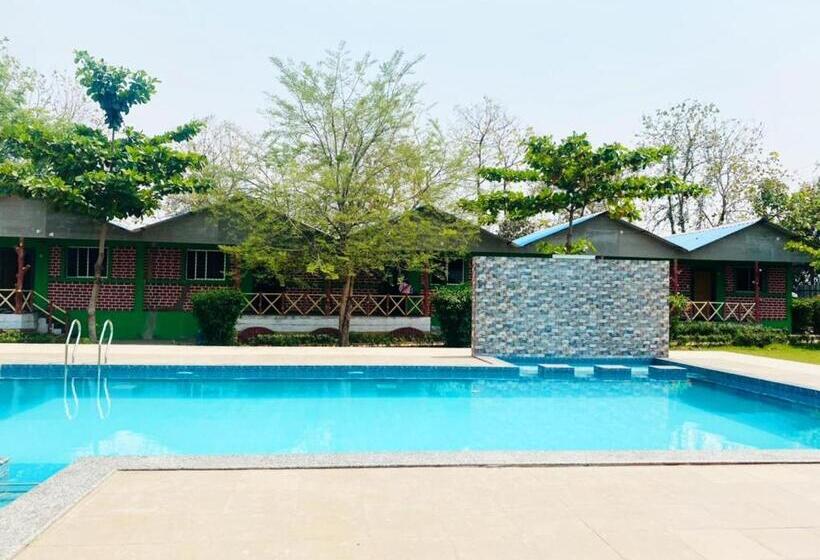 Hotel Lighthouse Waterpark And Resort