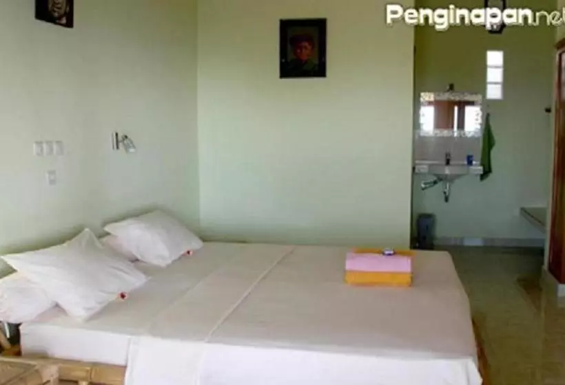 Hotelli Oyo 90552 Sayang Heulang Karang Laut