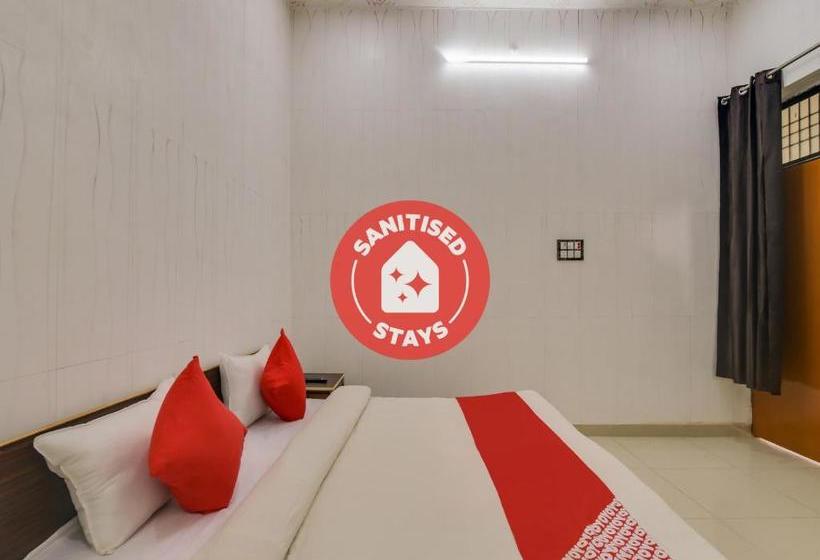 호텔 Oyo Ald222 Rajaram Singh Blessing Garden And