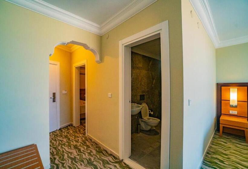 فندق Prenses Sealine Beach