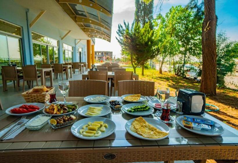 فندق Prenses Sealine Beach