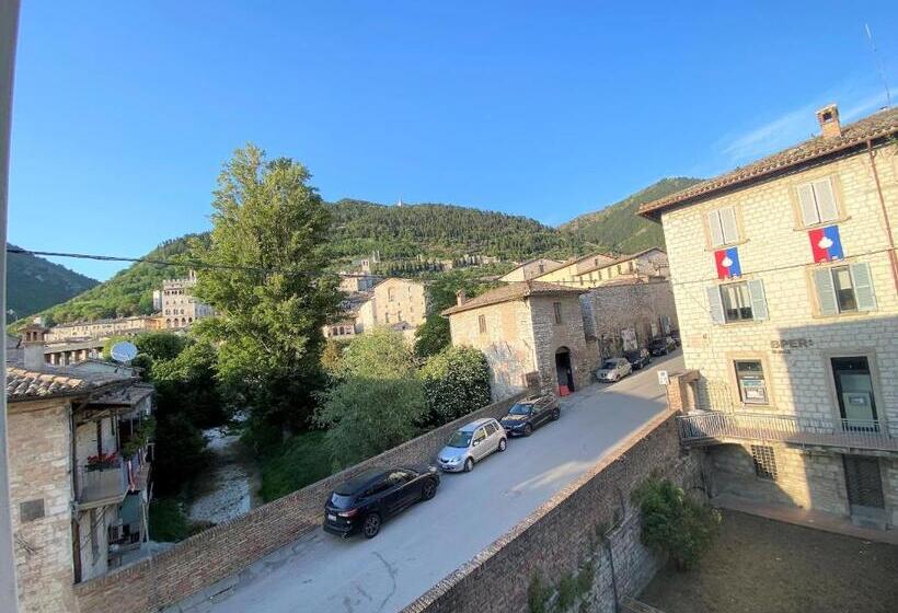 בית מלון כפרי San Francesco E Il Lupo