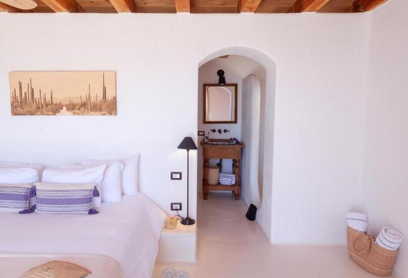 בית מלון כפרי The White Lodge