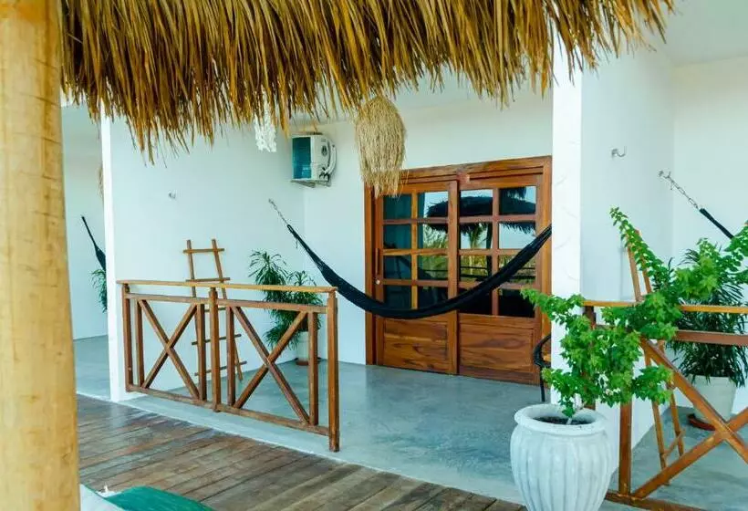 リゾートホテル Pura Vida Hotel E Spa