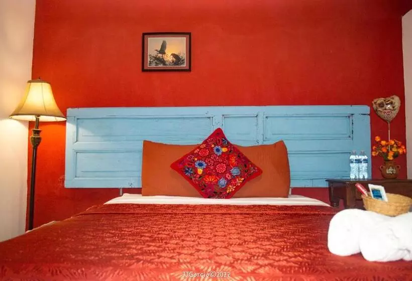ユースホステル Hostal Koltin Suchitoto