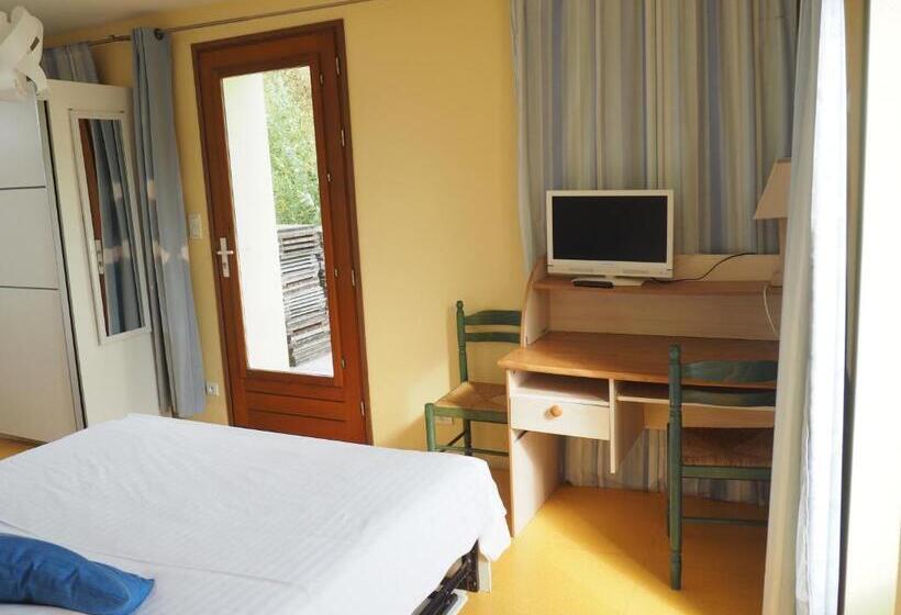 Отель Hôtel Le Vivier Wissant Rivière