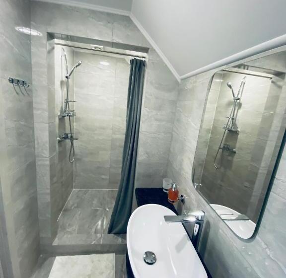 פנסיון котедж смерекова хата  пилипець