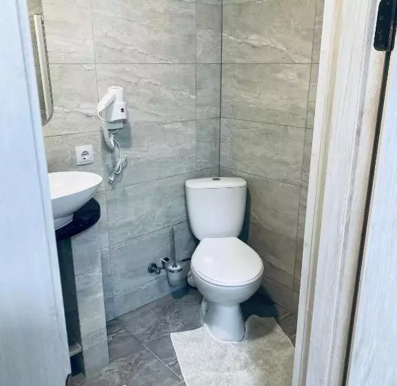 Majatalo котедж смерекова хата  пилипець