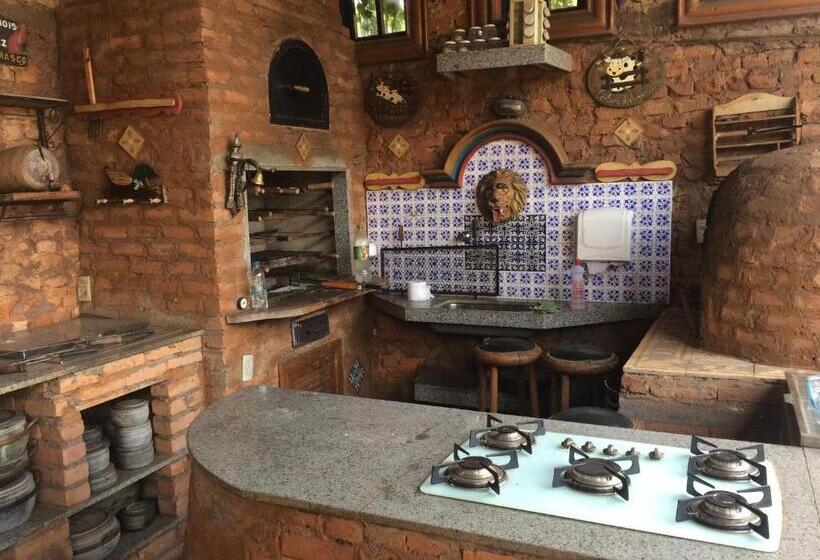 Пансион Pousada Casarão Da Pedra