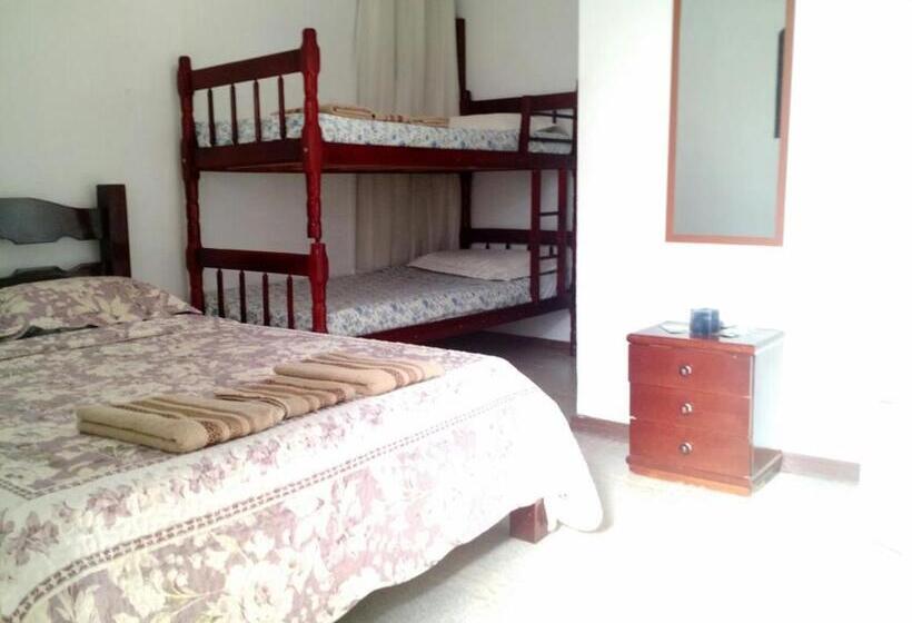 פנסיון Suítes Tropicana Guesthouse