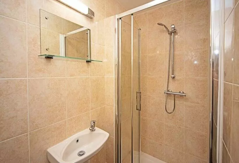 The Sherwood Palm Hotel, Torquay Beach