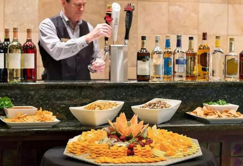 Embassy Suites By Hilton Dallas Frisco Hotel & Convention Center