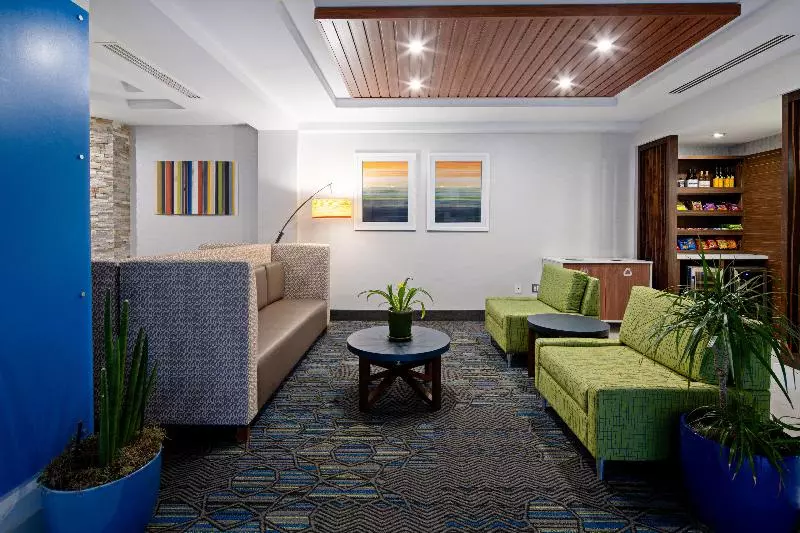 Holiday Inn Express Hotel & Suites Atascadero, An Ihg