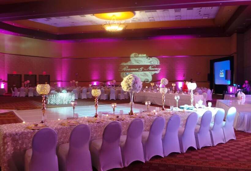 Embassy Suites By Hilton Dallas Frisco Hotel & Convention Center