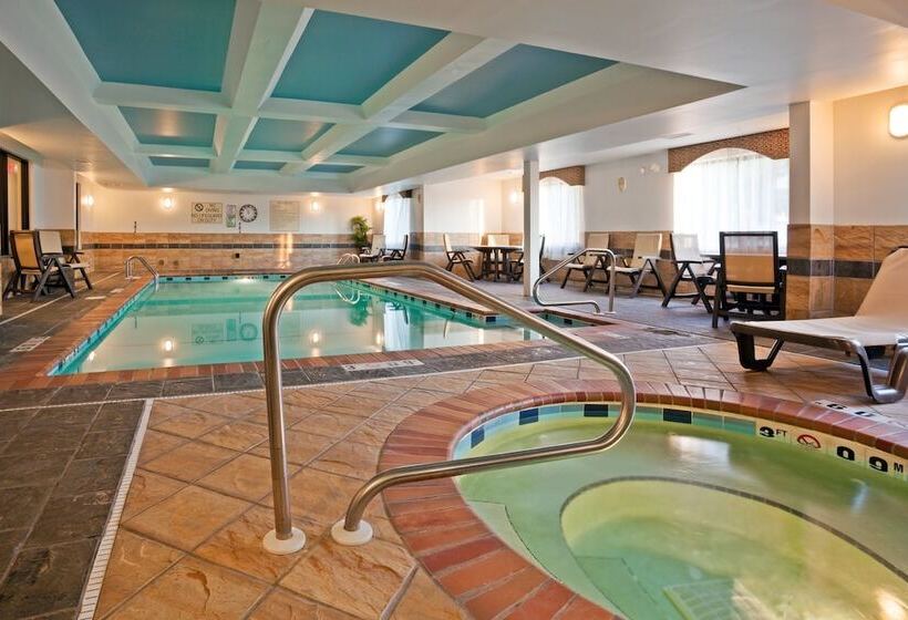 Holiday Inn Express Hotel & Suites Birmingham   Inverness 280, An Ihg