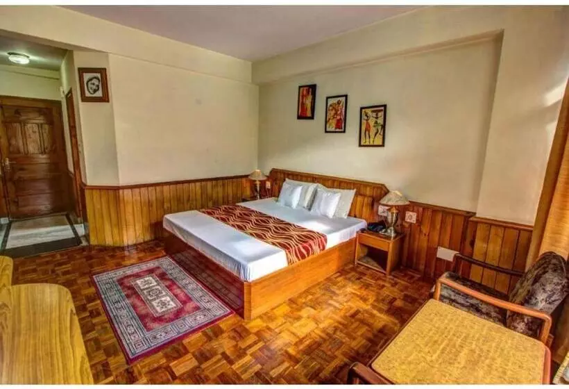 هتل Khushboo Resorts, Manali