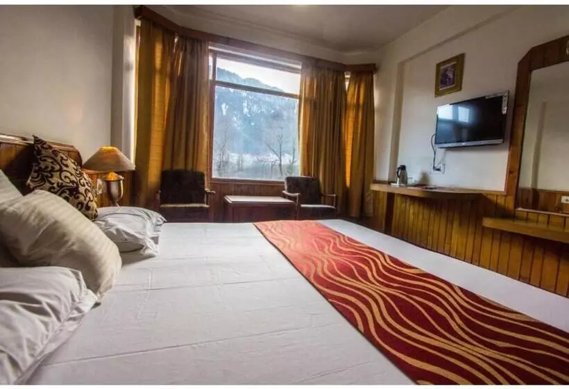 هتل Khushboo Resorts, Manali