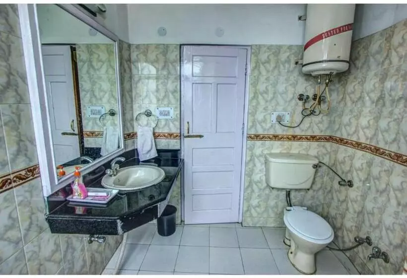 هتل Khushboo Resorts, Manali