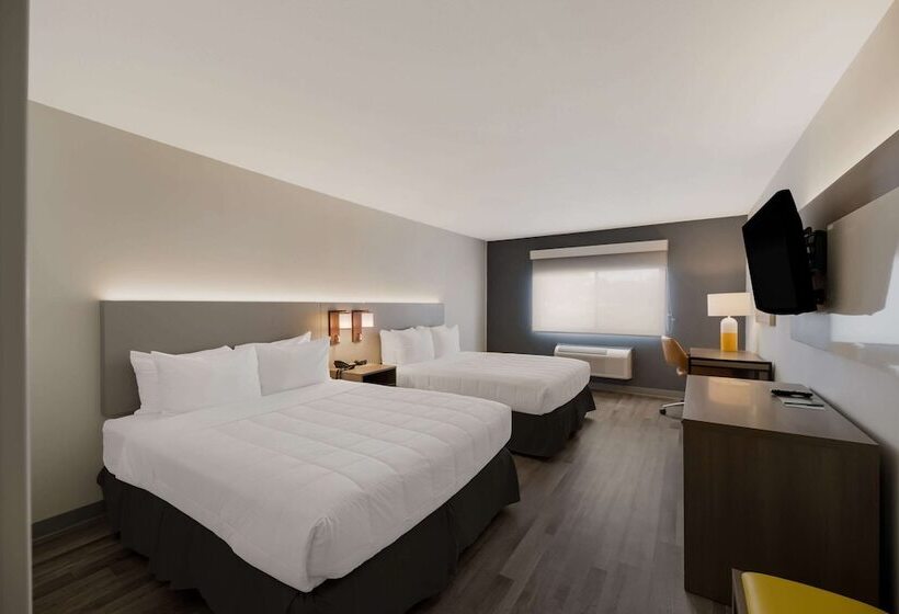 בית מלון כפרי Quality Inn & Suites