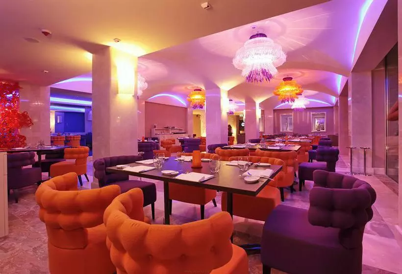 La Maddalena Hotel & Yacht Club