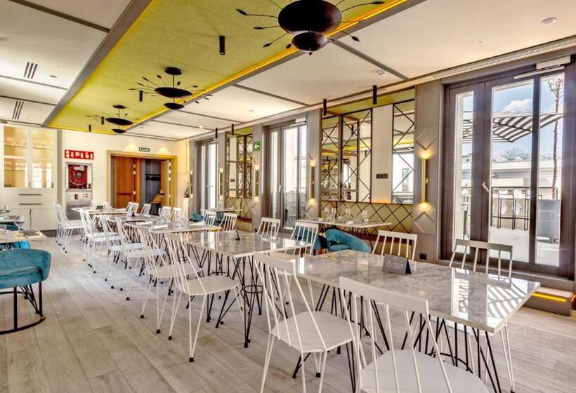 호텔 Pestana Cr7 Gran Via Madrid