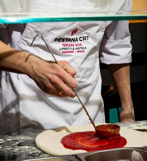 호텔 Pestana Cr7 Gran Via Madrid