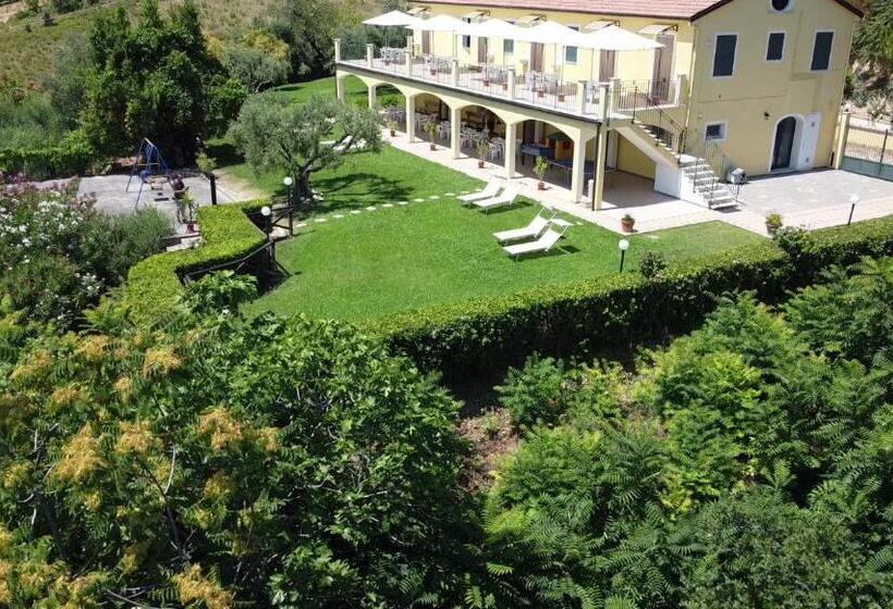 호텔 Agriturismo Monte Maggio