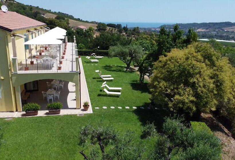 호텔 Agriturismo Monte Maggio