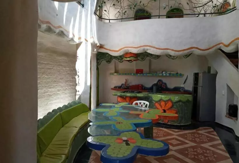 Hotelli Casa Ceramica Bella Flor