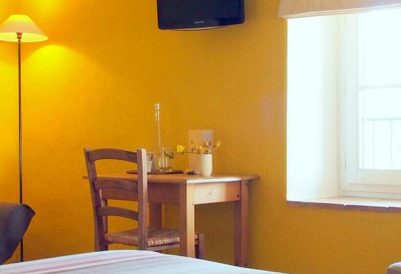 Отель Le Moulin Du Château