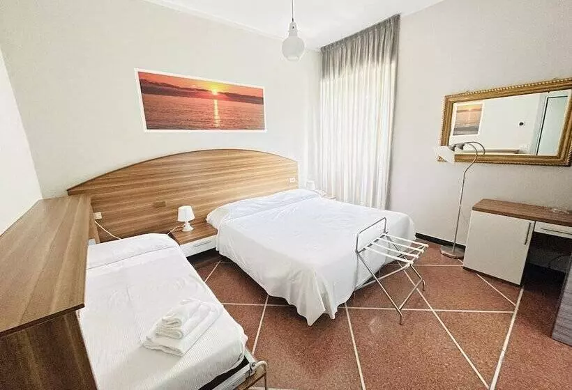 Hotelli Mediterraneo