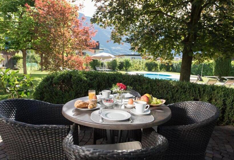 호텔 Pension Sandhofer