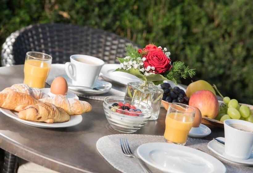 Отель Pension Sandhofer