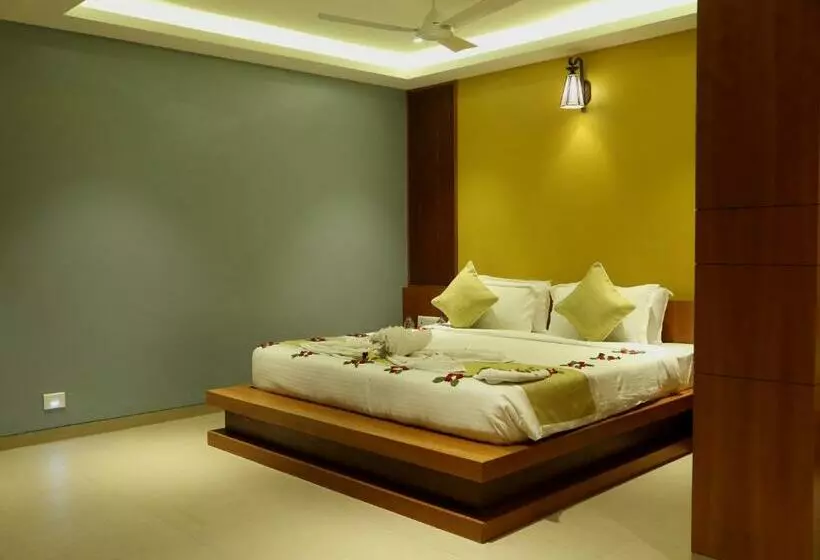 Shamrock Greens By Jardin Hotels