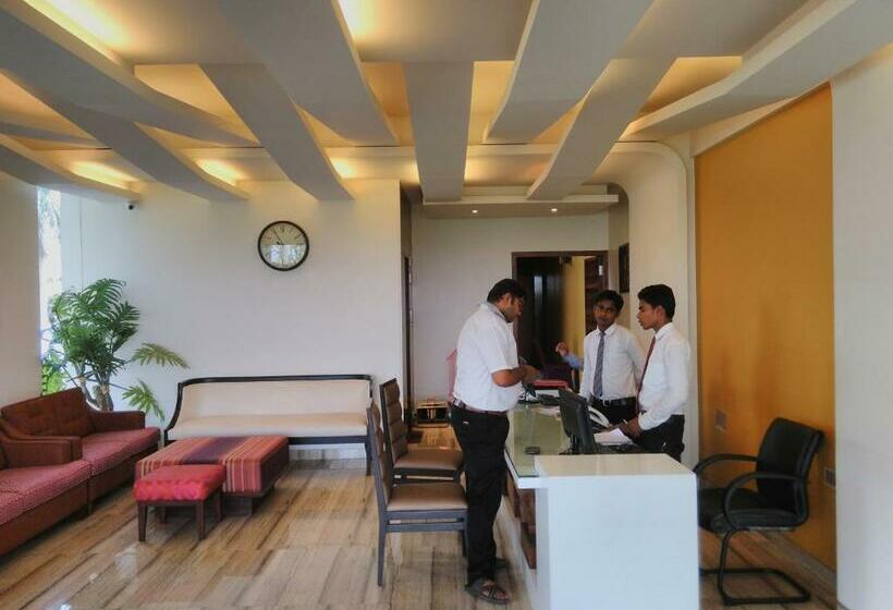 Shamrock Greens By Jardin Hotels