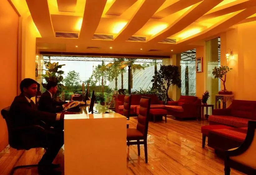 Shamrock Greens By Jardin Hotels