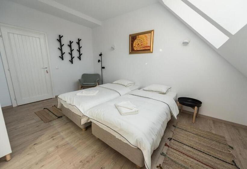 تختخواب و صبحانه Casa Botár Vendégház