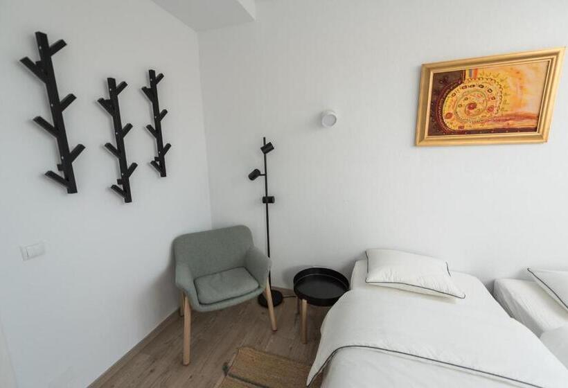 تختخواب و صبحانه Casa Botár Vendégház