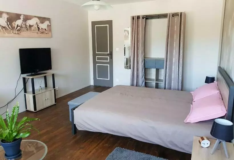 Bed and Breakfast La Cabirotte