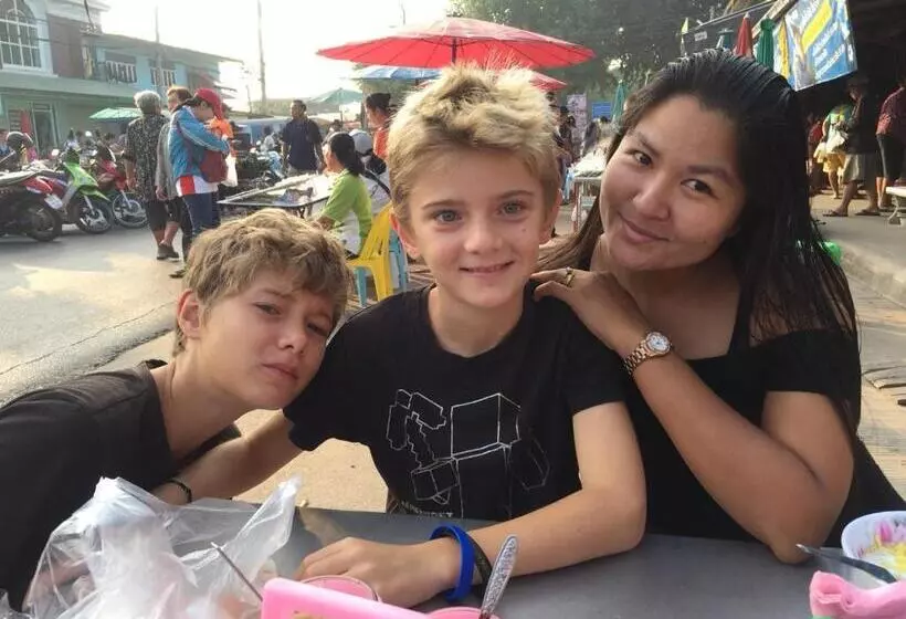 ユースホステル Benya Guest House