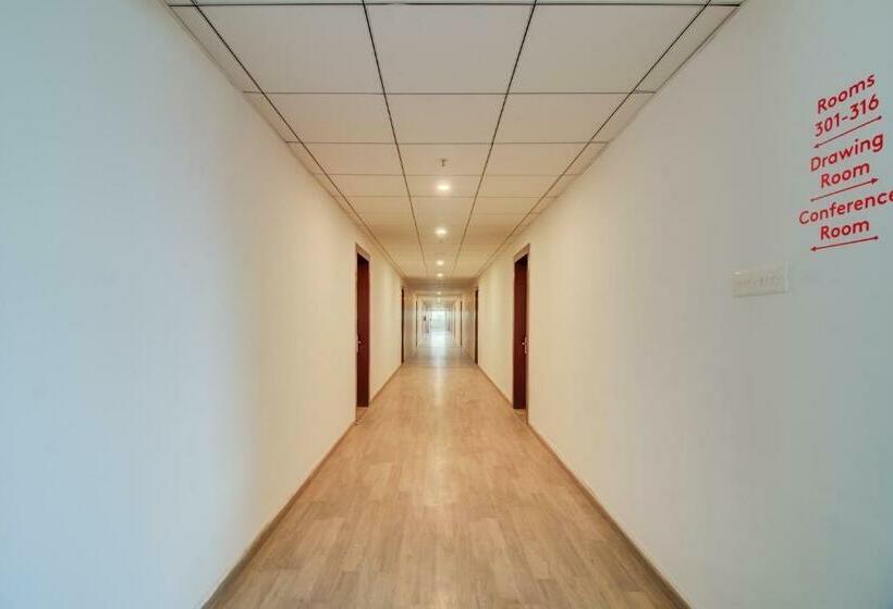 호텔 Oyo Townhouse 127 Alpha