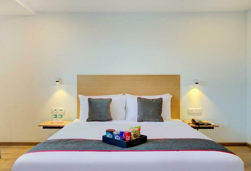 호텔 Oyo Townhouse 127 Alpha