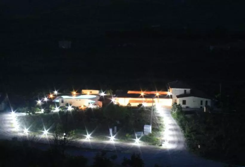 هتل Tenuta Lanza Il Mulino