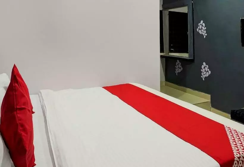 Hotelli Collection O Gauri Shree