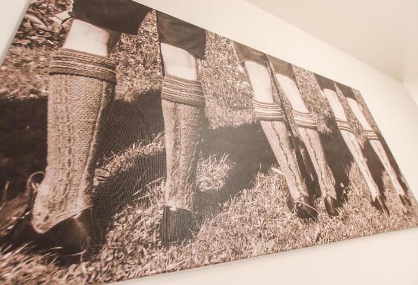 ユースホステル Wirts Haus Zum Schweizer