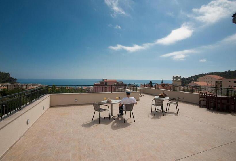 پانسیون Guest House Medin